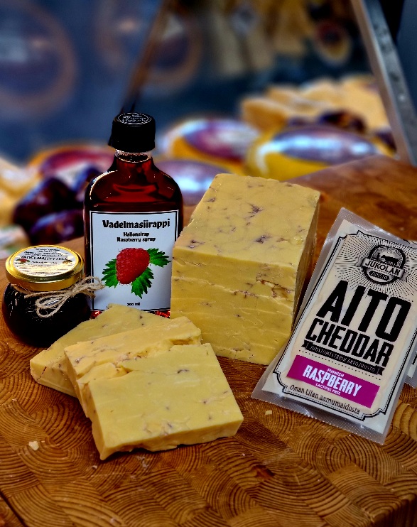 Jukolan Juuston Aito Cheddar Vadelma